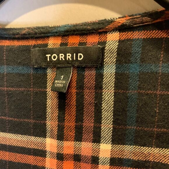 Torrid Size 1 Plaid Long Sleeve Flannel Fringe Shawl Kimono Boho Rustic Cottage - Picture 2 of 4